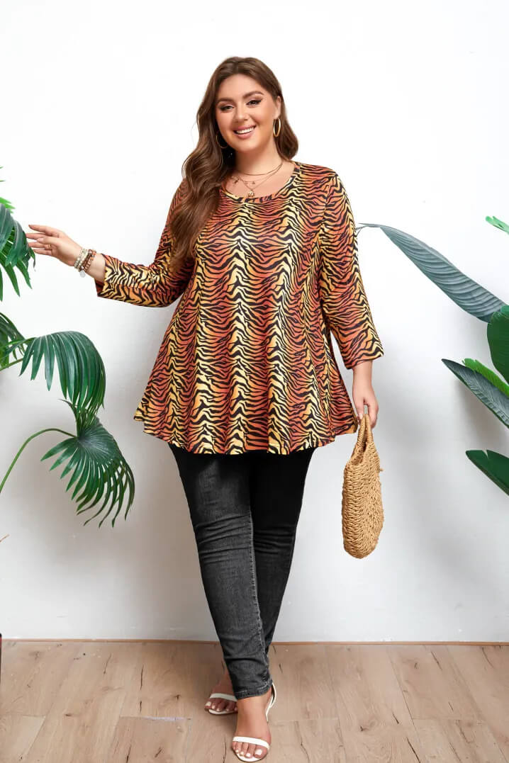 Comfortable 3/4 Sleeve Tunic for Relaxed Style