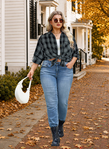 Plus Size Black Plaid Button-Up Shirt G26