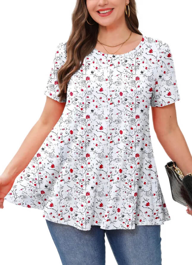 Plus Size Tunic with Floral Pattern for Weekend Wear