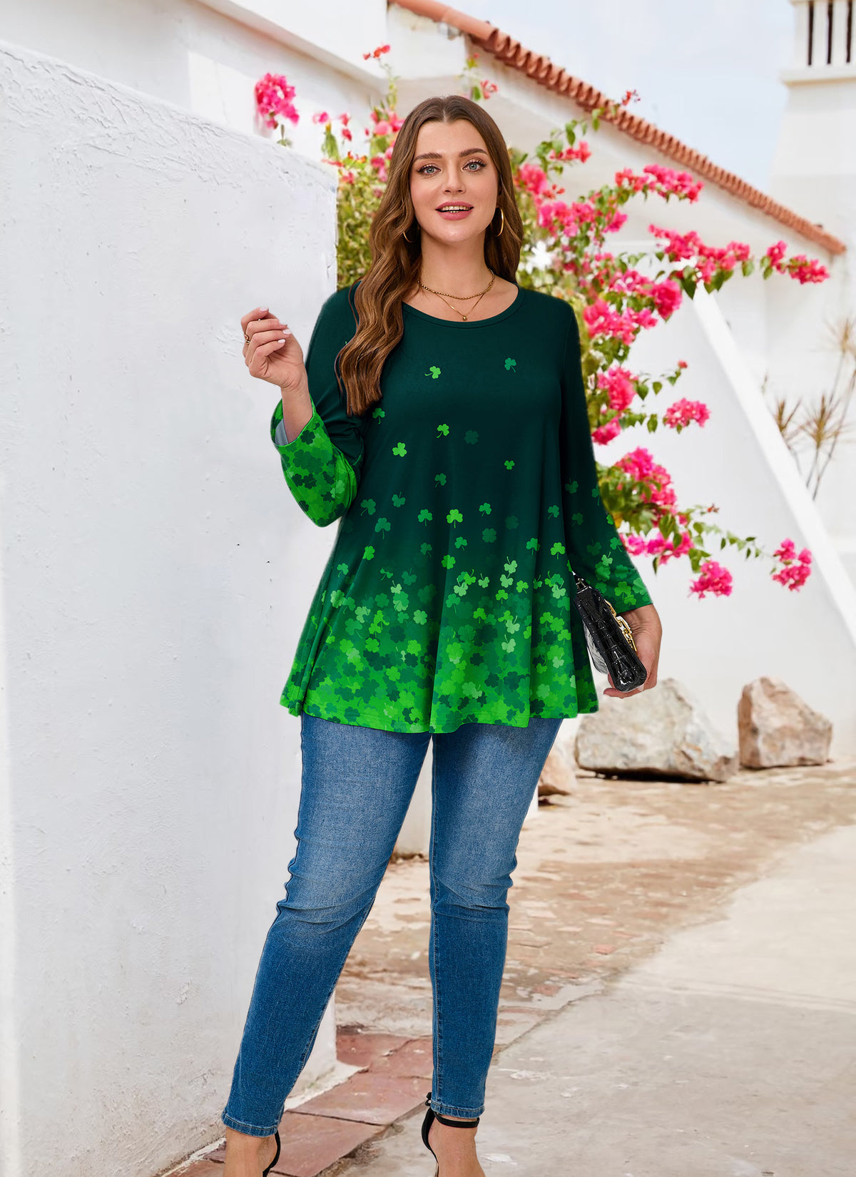 Plus Size Green Clover Print Long Sleeve Swing Tunic