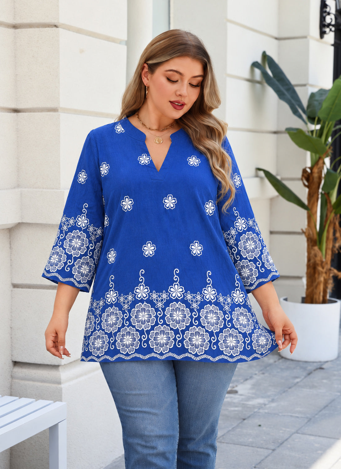 Plus Size Royal Blue Floral Tunic Top. L9